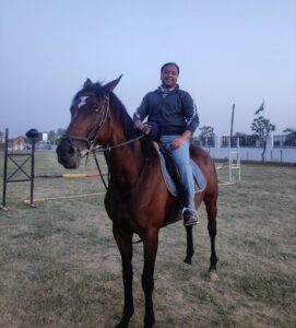 My horse darcy, Horse Riding is a Royal exprience
