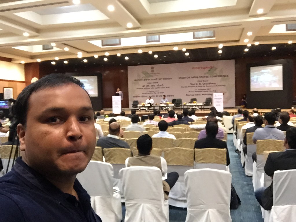 Conference Selfie StartUp India Conference Pravasi Bhartiya kendra New Delhi September 2017 AskDushyant