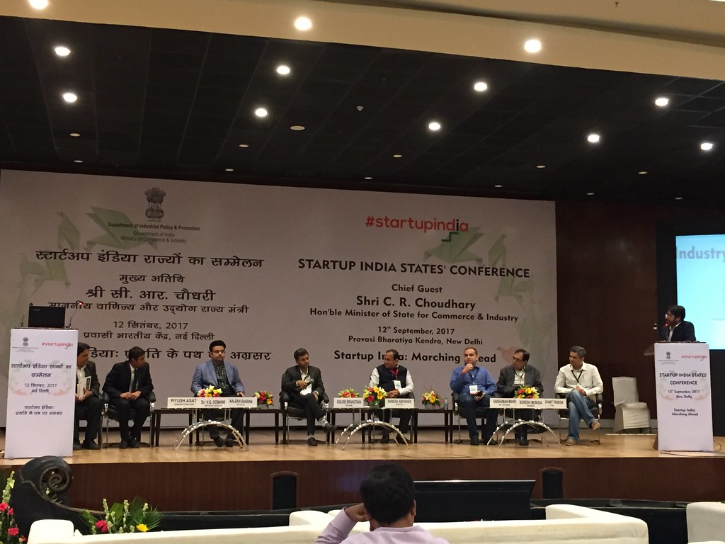 discussion round table StartUp India Conference Pravasi Bhartiya kendra New Delhi September 2017 AskDushyant