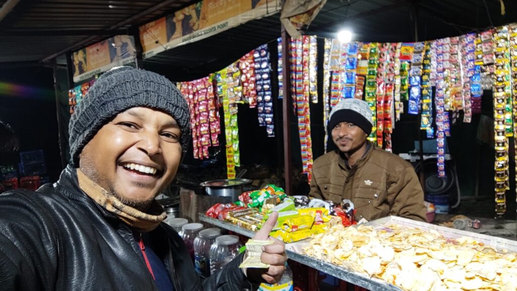Highway Tea break Bonefire and new friend 15 Dec 2025 AskDushyant