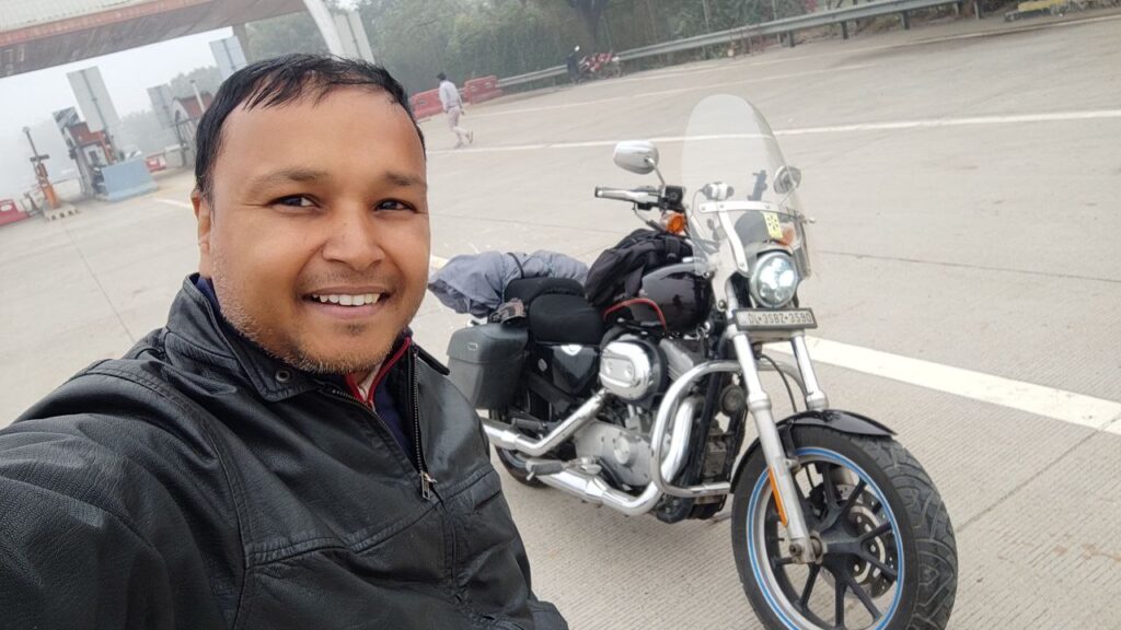 Selfie with harley davidson yamuna expressway Harley ride 15 Dec 2025 AskDushyant