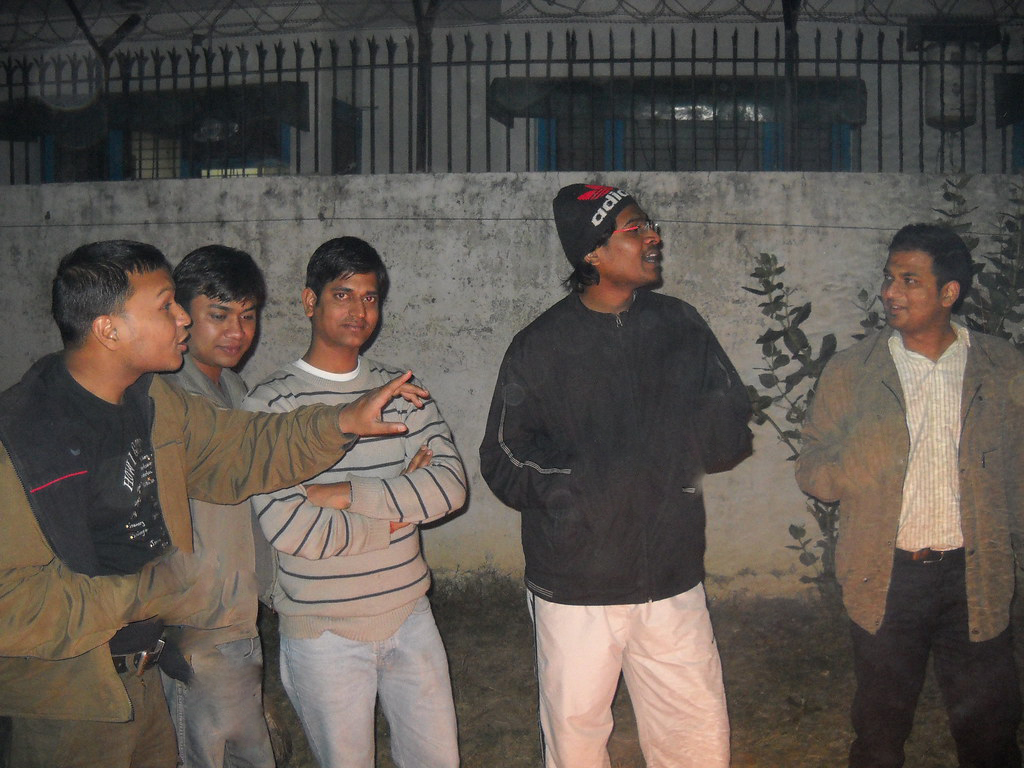 Non Logical discussion New year party NIT Alumni New year 2010 House 1435 sector 15 gurgaon askdushyant