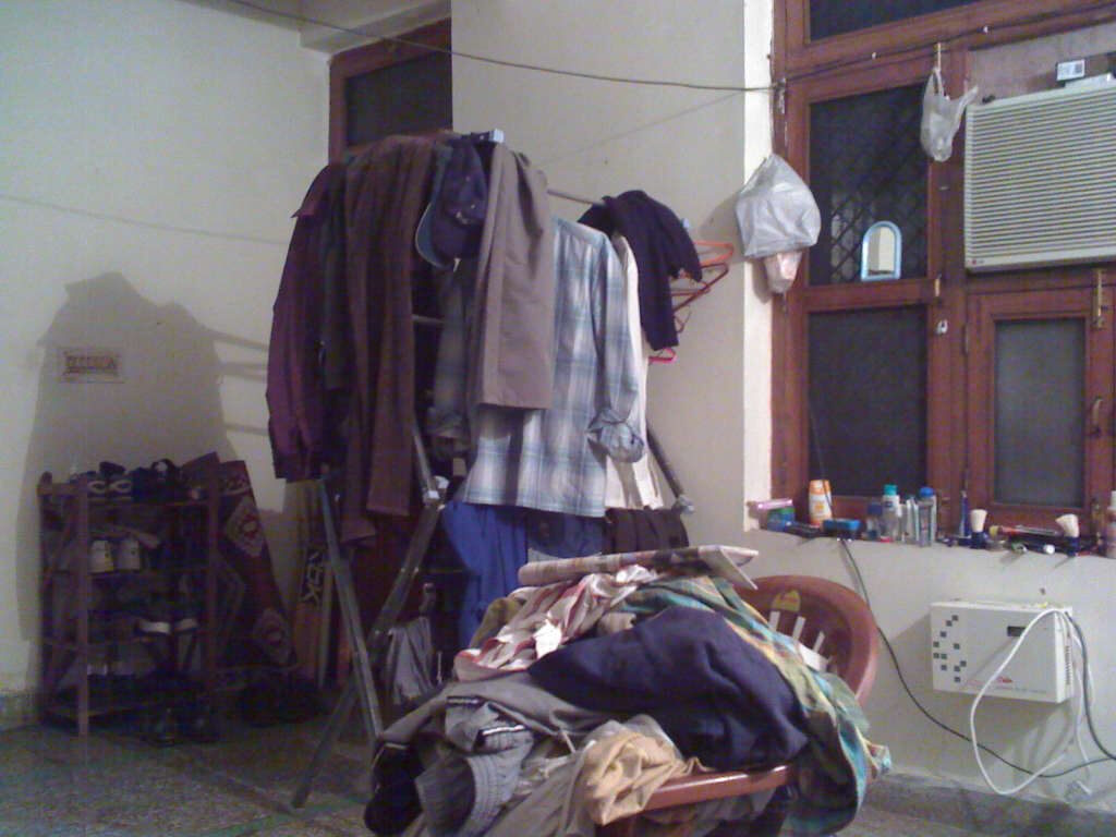 Wardrobe Hanger House No 1435 Sector 15 Gurgaon AskDushyant