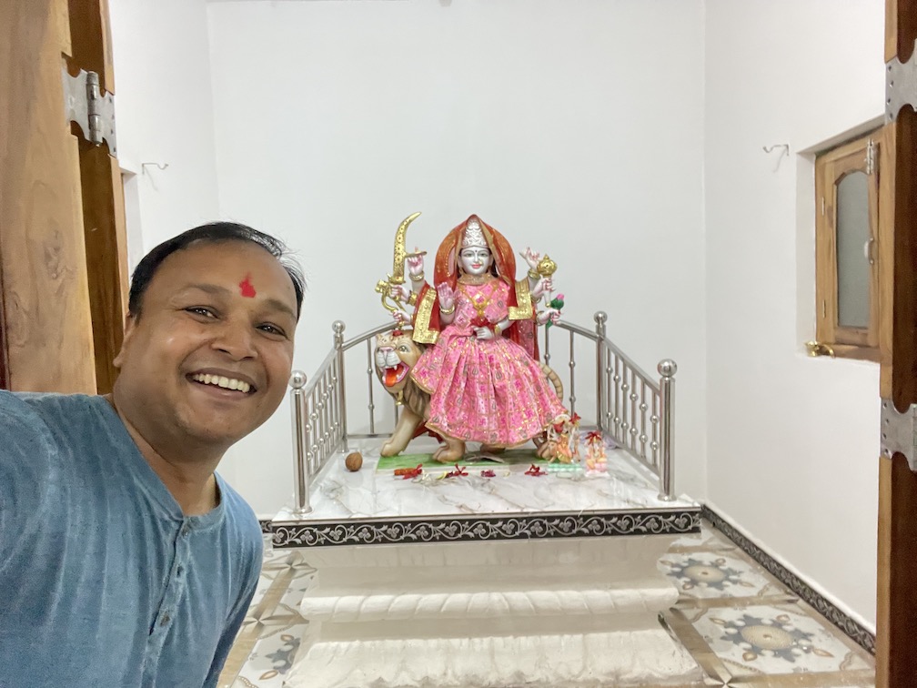My Selfie with Maa durga idol donated by gadewal family Year 2026 askdushyant