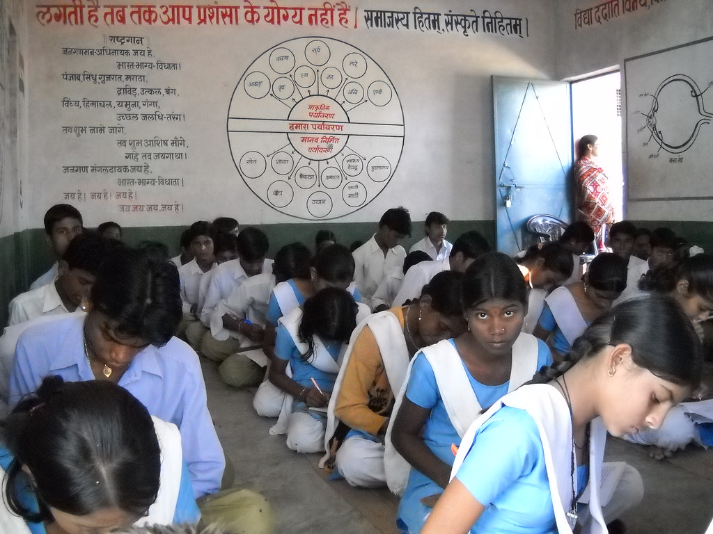 exam time school children khulri madhya pradesh bike trip dushyant gadewal #askdushyant yr 2009
